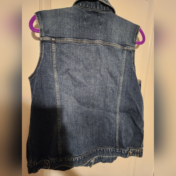 Old Navy Denim Button Up Vest Size M - Picture 9 of 9